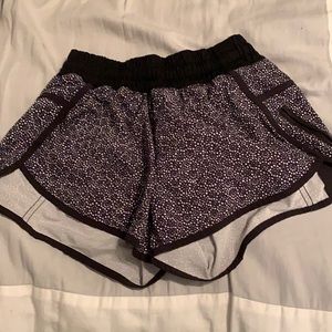LULULEMON tracker shorts